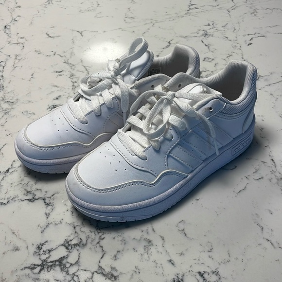 Adidas Kids Shoes - Picture 1 of 4